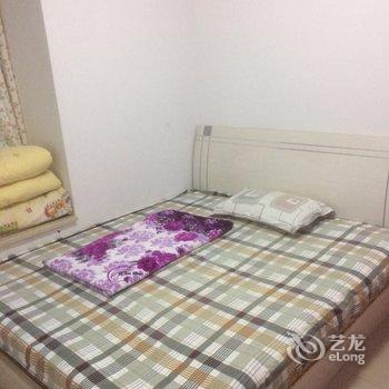 重庆干净整洁小屋出租公寓(新华三村分店)酒店提供图片