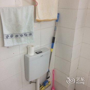 重庆干净整洁小屋出租公寓(新华三村分店)酒店提供图片