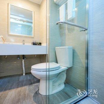 重庆斯维登服务公寓(悦来会展叠彩山)(阳光村分店)酒店提供图片