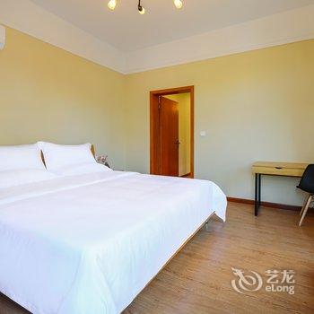 重庆斯维登服务公寓(悦来会展叠彩山)(阳光村分店)酒店提供图片
