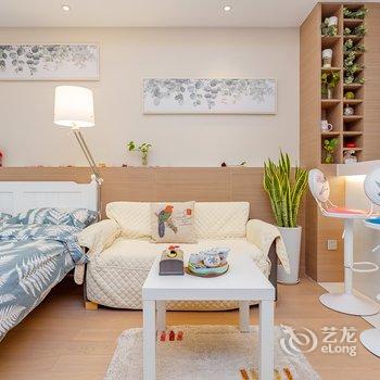 Coco王))公寓(三道拐分店)酒店提供图片