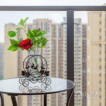 Coco王))公寓(三道拐分店)酒店提供图片