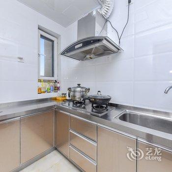 豪华日租房出租公寓(青岛金华路店)酒店提供图片