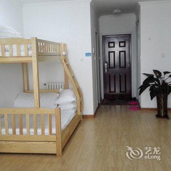 青岛军港海景日租房公寓酒店提供图片