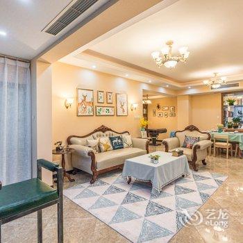 重庆Locals路客·重庆南岸A08舍公寓(觉林寺报恩塔分店)酒店提供图片