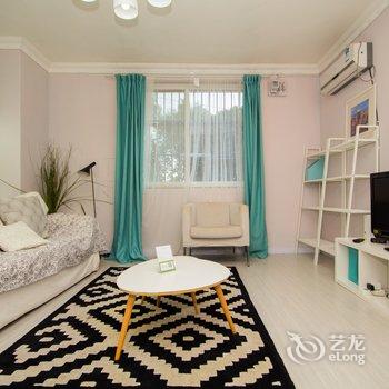 Rickroom特色民宿(上海沔新路店)酒店提供图片