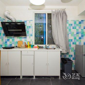 Rickroom特色民宿(上海沔新路店)酒店提供图片