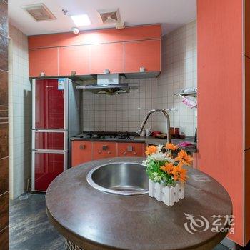 重庆QQM愉途小窝公寓(东水门分店)酒店提供图片