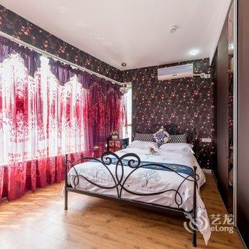 重庆QQM愉途小窝公寓(东水门分店)酒店提供图片