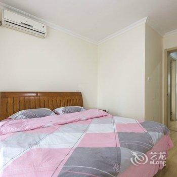 上海温馨宇杰龙民宿(3号店)酒店提供图片