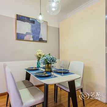 西安Locals路客·西安雁塔A44舍公寓(小雁塔路分店)酒店提供图片