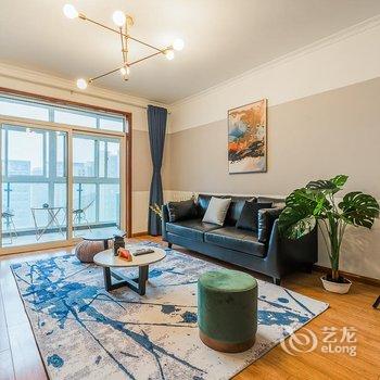西安Locals路客·西安雁塔A44舍公寓(小雁塔路分店)酒店提供图片