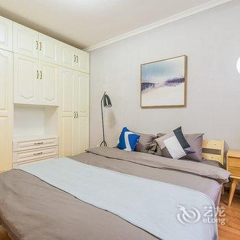 西安Locals路客·西安雁塔A44舍公寓(小雁塔路分店)酒店提供图片