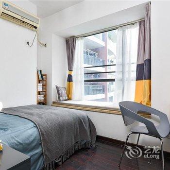 广州Locals路客·广州海珠A21舍公寓(高教内街分店)酒店提供图片