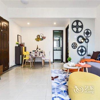 广州Locals路客·广州海珠A21舍公寓(高教内街分店)酒店提供图片