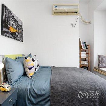 广州Locals路客·广州海珠A21舍公寓(高教内街分店)酒店提供图片