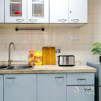 广州Locals路客·广州越秀A24舍公寓(澳门厅分店)酒店提供图片