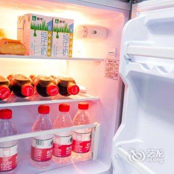 广州Locals路客·广州越秀A24舍公寓(澳门厅分店)酒店提供图片