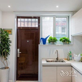 北京Locals路客·北京东城A25舍公寓(国子监街24分店)酒店提供图片