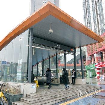 成都等风来19公寓(金龙村分店)酒店提供图片