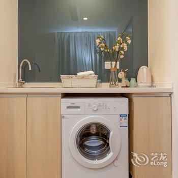 成都娜莎小屋公寓(全年红红木艺术馆分店)酒店提供图片