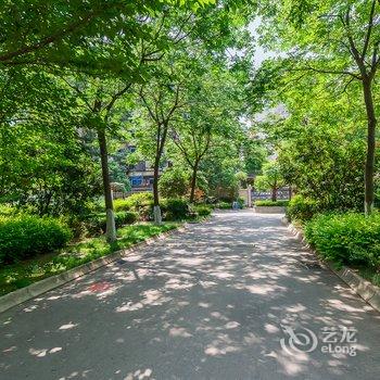 西安羊咩咩之家公寓(西安秦岭动物园院分店)酒店提供图片