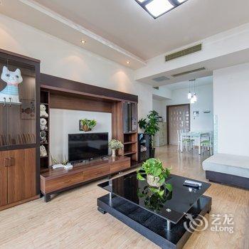 成都黑色的光公寓(勤俭村分店)酒店提供图片