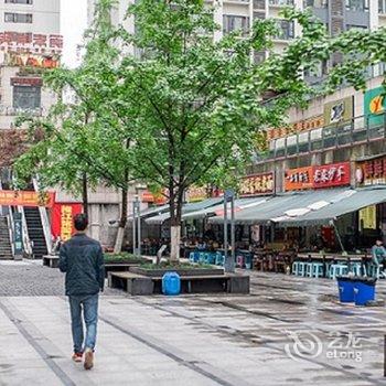 重庆Locals路客·重庆南岸A33舍公寓(长江村分店)酒店提供图片