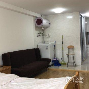悦来之家公寓(上海外婆村店)酒店提供图片