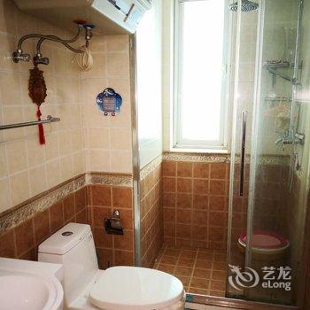 青岛离海近能感受到海风的小屋酒店提供图片