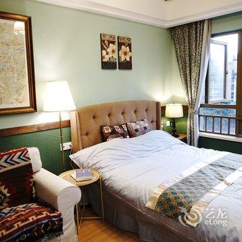 重庆小六上下公寓(佛图关公园分店)酒店提供图片