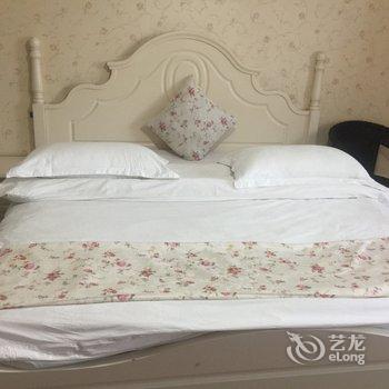 凤凰凤鸣轩客栈酒店提供图片