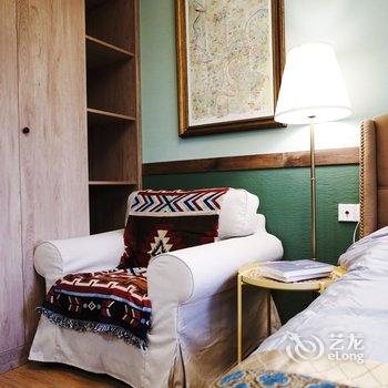 重庆小六上下公寓(佛图关公园分店)酒店提供图片