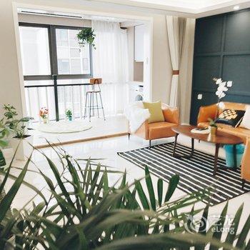 西安vivi家城市生活民宿(大雁塔村分店)酒店提供图片