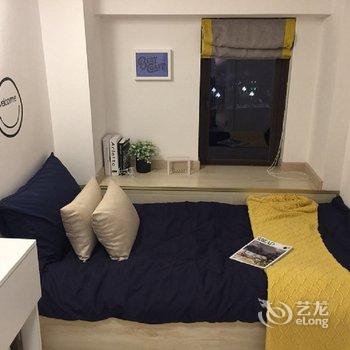 重庆Locals路客·重庆南岸A31舍公寓(裕华村分店)酒店提供图片