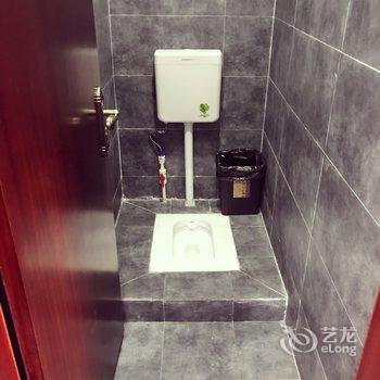 青岛宿海民宿(港东村分店)酒店提供图片