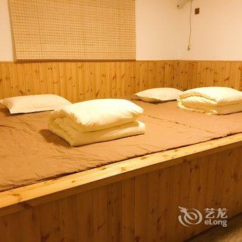 青岛宿海民宿(港东村分店)酒店提供图片