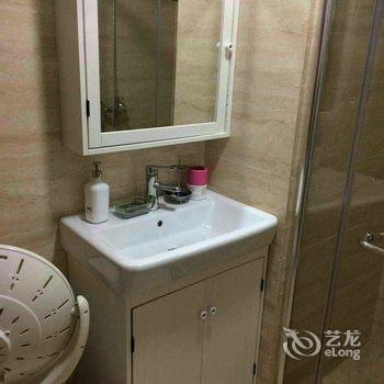 重庆虚无存在公寓(观音寺分店)酒店提供图片