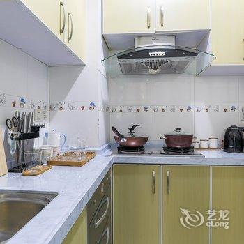 广州彩蝶之家1公寓(诗书街祝寿巷社区分店)酒店提供图片