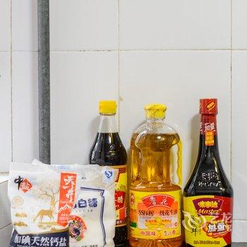 广州Locals路客·广州海珠A70舍公寓(桥东村分店)酒店提供图片