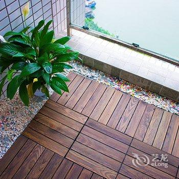 重庆兮屿林·故事小屋公寓(天主教若瑟堂分店)酒店提供图片