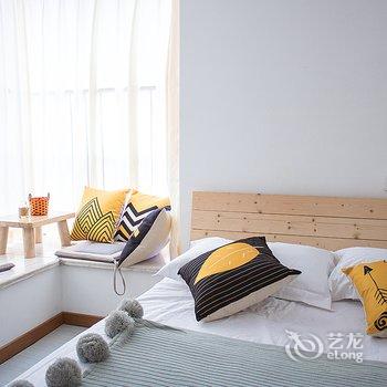 重庆兮屿林·故事小屋公寓(天主教若瑟堂分店)酒店提供图片