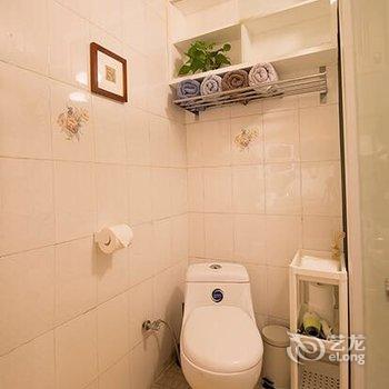 广州Locals路客·广州荔湾A07舍公寓(广州荔枝湾涌分店)酒店提供图片