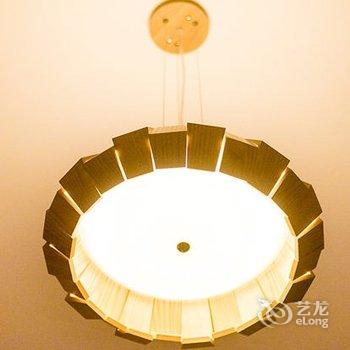 广州Locals路客·广州越秀A04舍公寓(華林寺分店)酒店提供图片