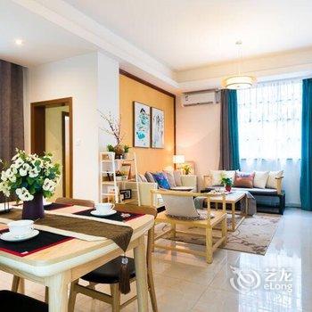 广州Locals路客·广州越秀A04舍公寓(華林寺分店)酒店提供图片