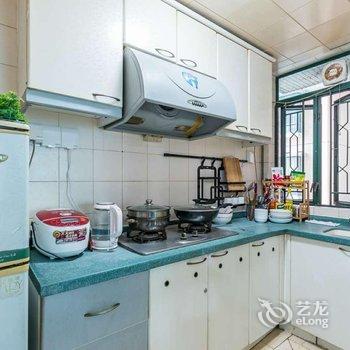 广州Locals路客·广州海珠A23舍公寓(联星村分店)酒店提供图片