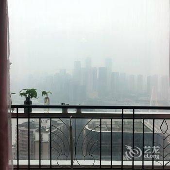 重庆不穿秋裤公寓酒店提供图片