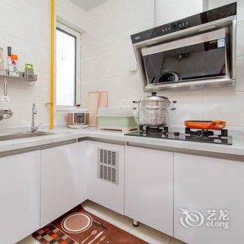 青岛西海岸一生平安公寓(两河村分店)酒店提供图片