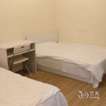 全家公寓(上海彭浦新村分店)酒店提供图片