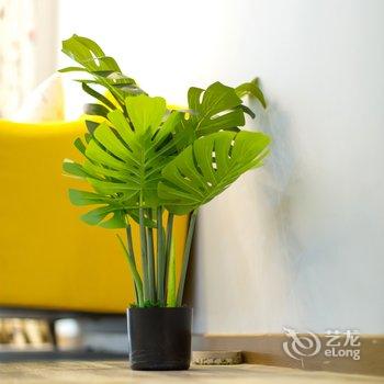 重庆梧栖公寓(中国历史文化名街雕塑分店)酒店提供图片